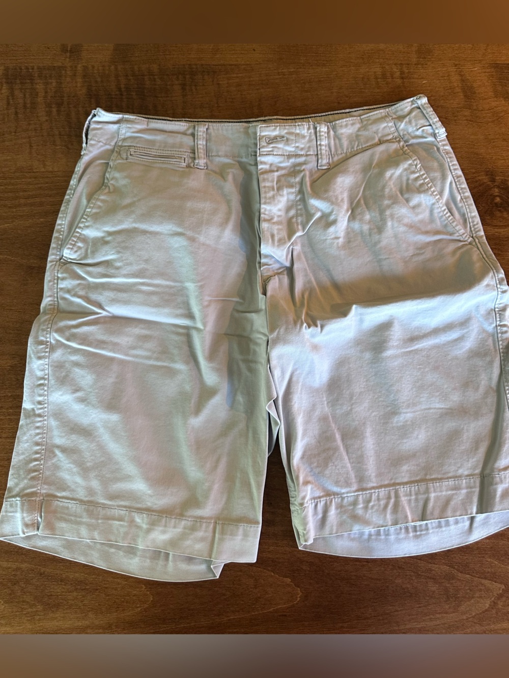 American Eagle Classic Khaki Shorts